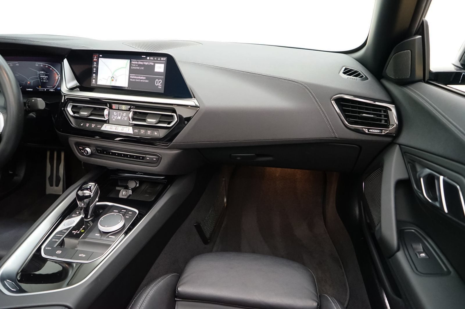 Fahrzeugabbildung BMW Z4 sDrive30i [LC Prof., HUD, LED, PDC, SHZ]