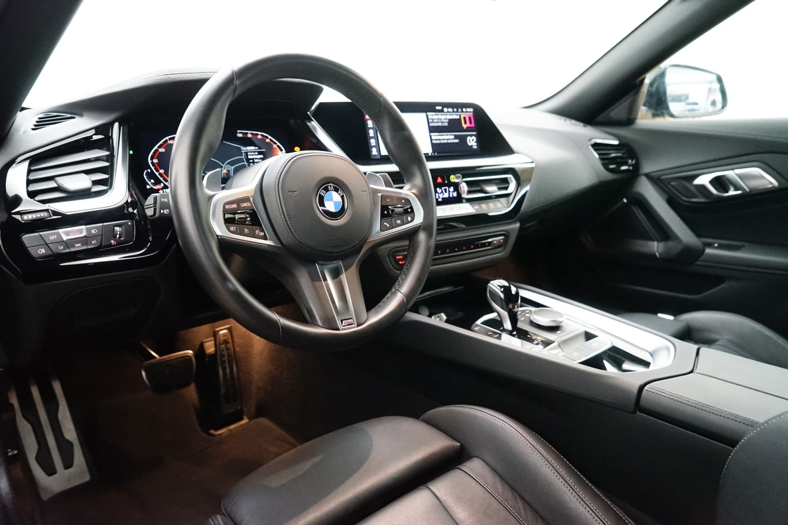 Fahrzeugabbildung BMW Z4 sDrive30i [LC Prof., HUD, LED, PDC, SHZ]