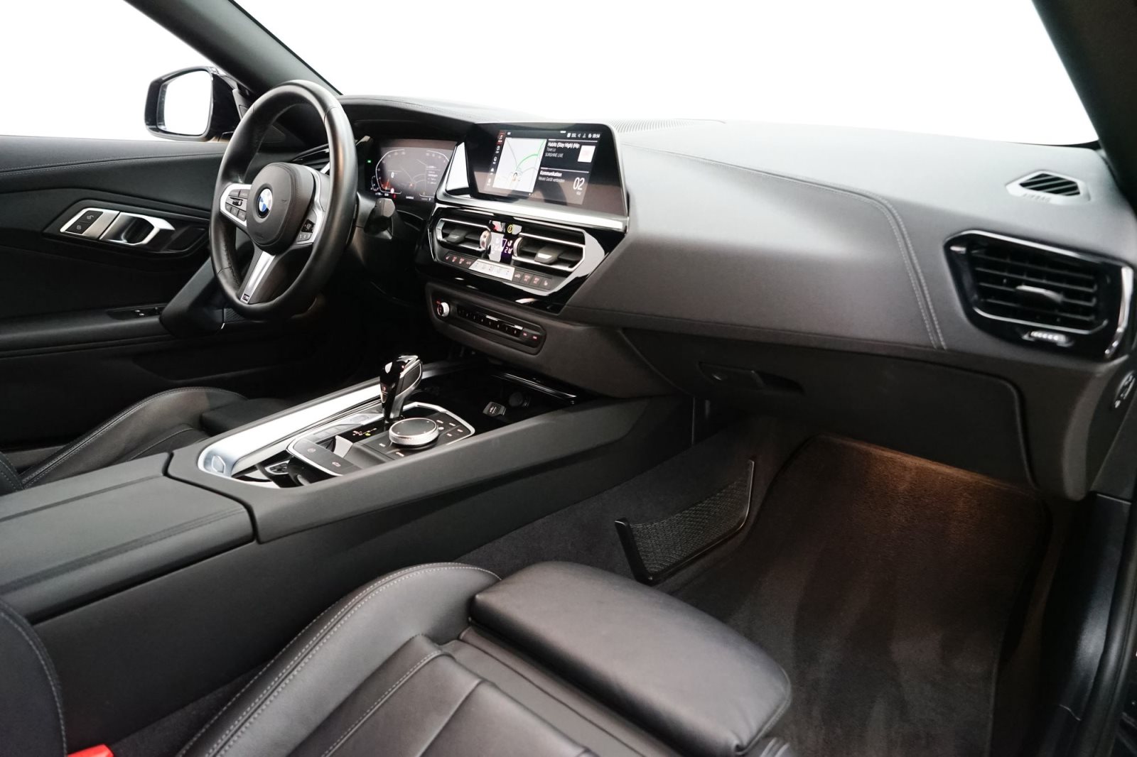 Fahrzeugabbildung BMW Z4 sDrive30i [LC Prof., HUD, LED, PDC, SHZ]