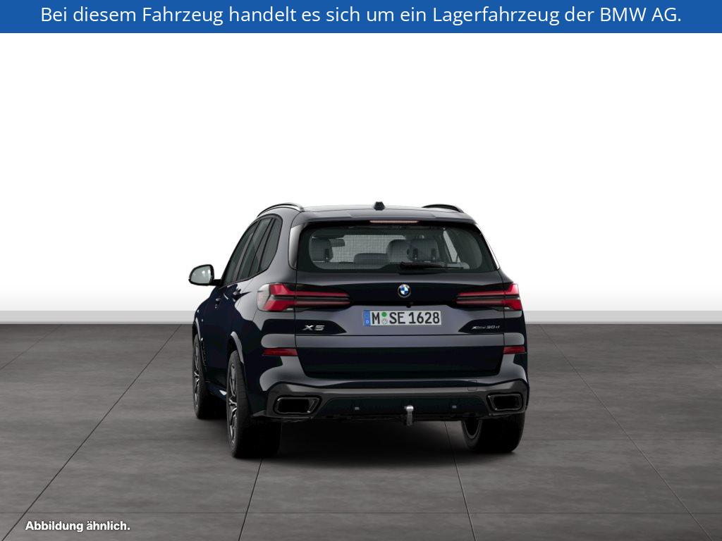 Fahrzeugabbildung BMW X5 xDrive30d