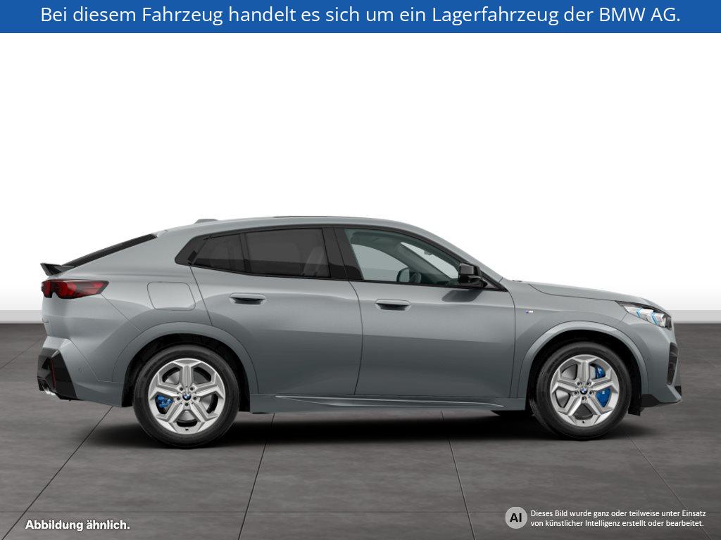 Fahrzeugabbildung BMW X2 M35i xDrive