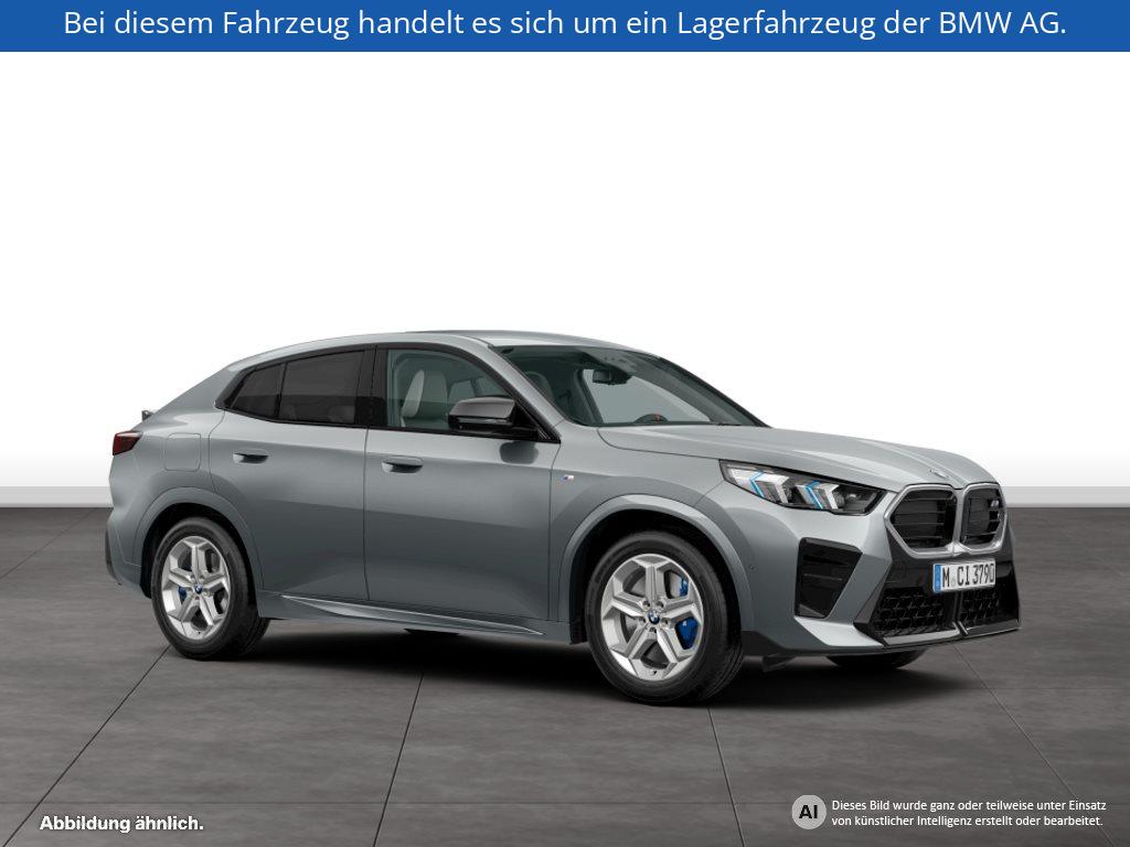 Fahrzeugabbildung BMW X2 M35i xDrive