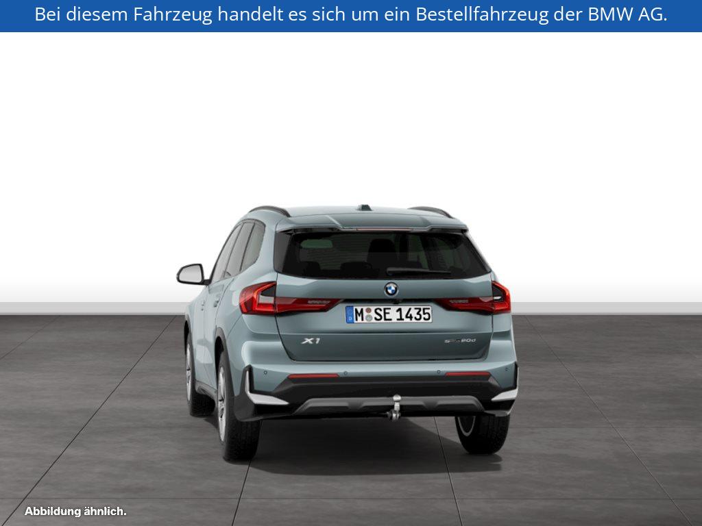 Fahrzeugabbildung BMW X1 sDrive20d
