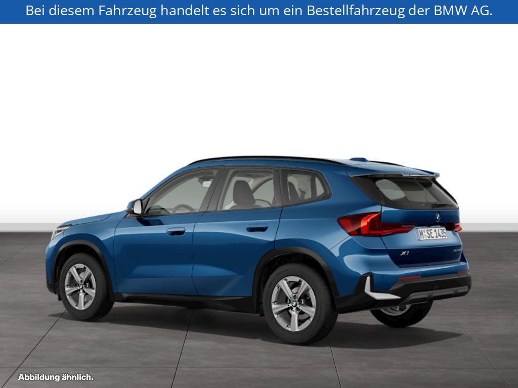 Fahrzeugabbildung BMW X1 sDrive20i