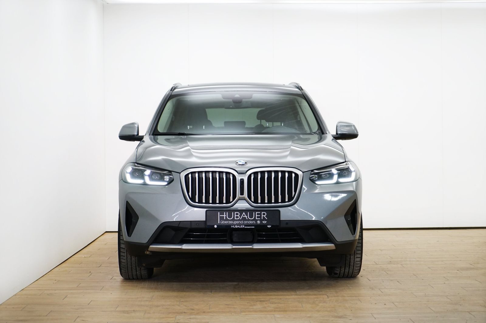 Fahrzeugabbildung BMW X3 xDrive20d [Live Cockpit+, Laser, HeadUp, LRH]