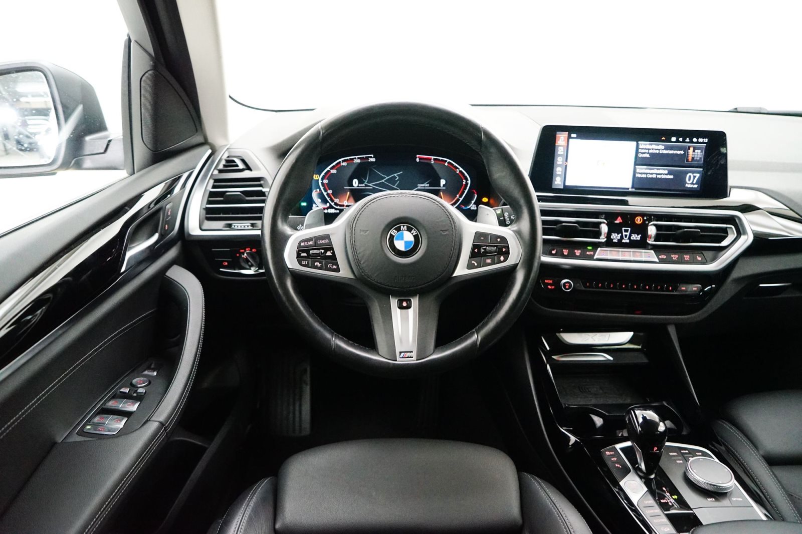 Fahrzeugabbildung BMW X3 xDrive20d [Live Cockpit+, Laser, HeadUp, LRH]