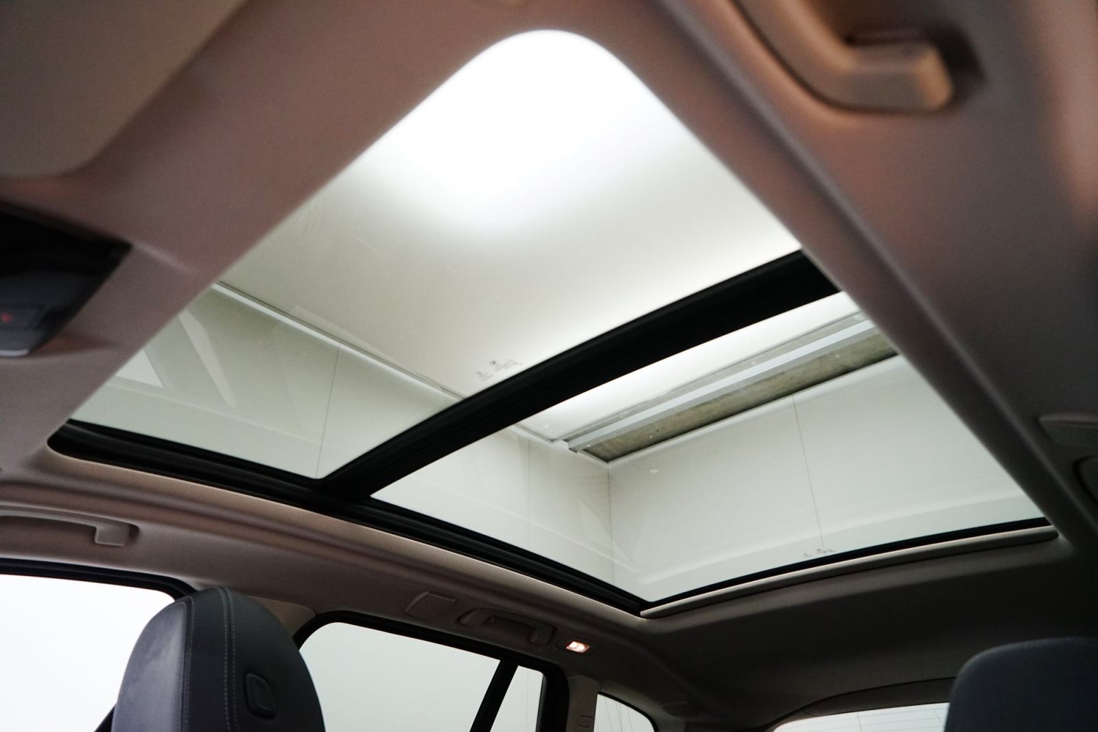Fahrzeugabbildung BMW X3 xDrive20d [Live Cockpit+, Laser, HeadUp, LRH]