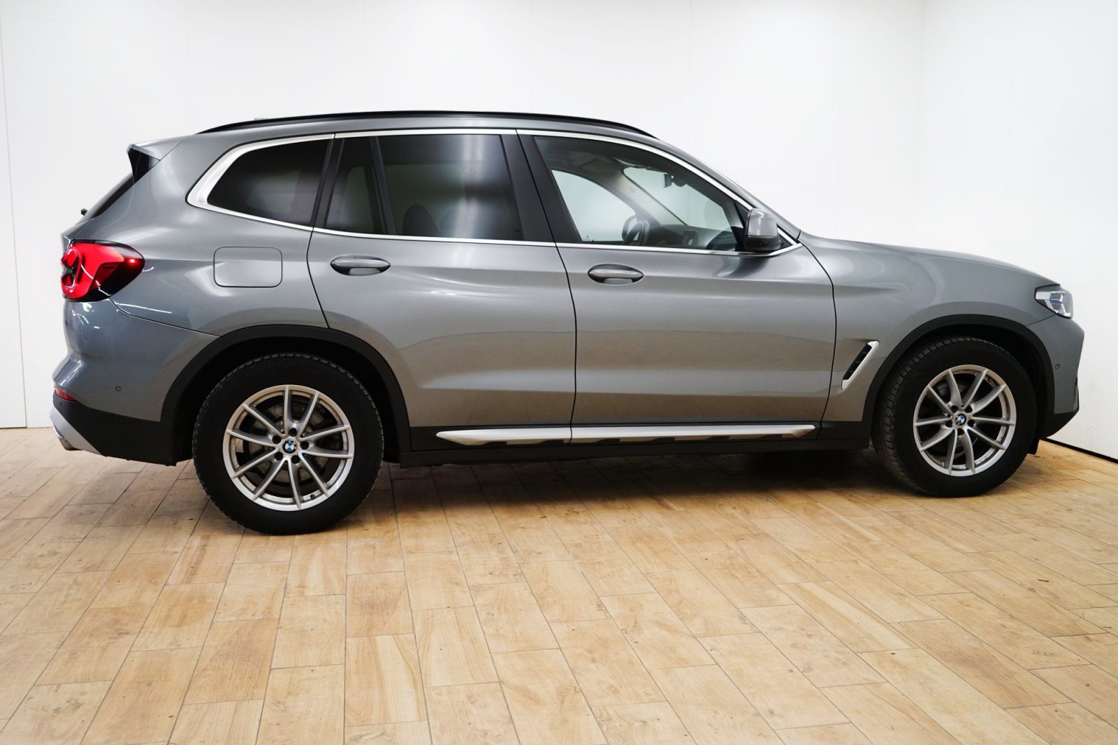 Fahrzeugabbildung BMW X3 xDrive20d [Live Cockpit+, Laser, HeadUp, LRH]