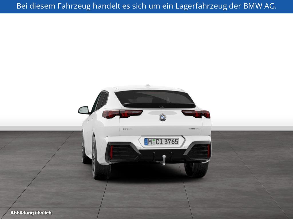 Fahrzeugabbildung BMW X2 xDrive20d