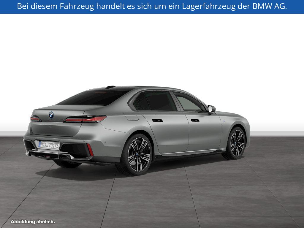 Fahrzeugabbildung BMW i7 xDrive60 Limousine