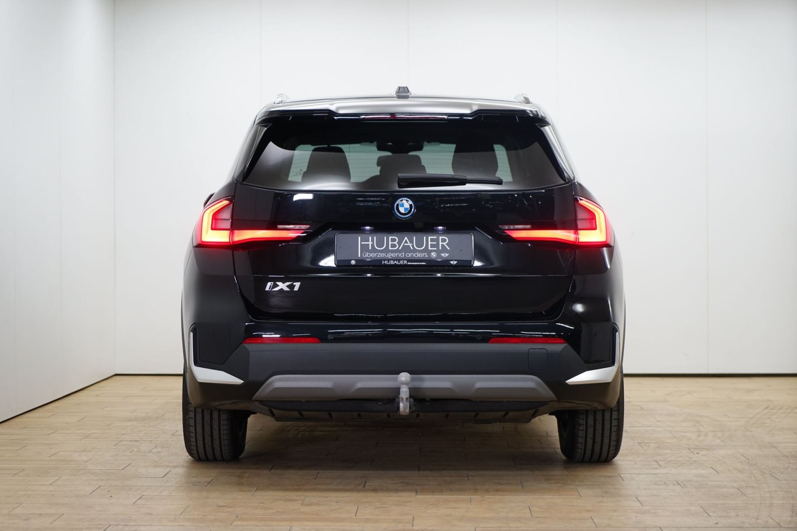 Fahrzeugabbildung BMW iX1 xDrive30 [LED, RFK, SHZ, Anhängerkupplung]