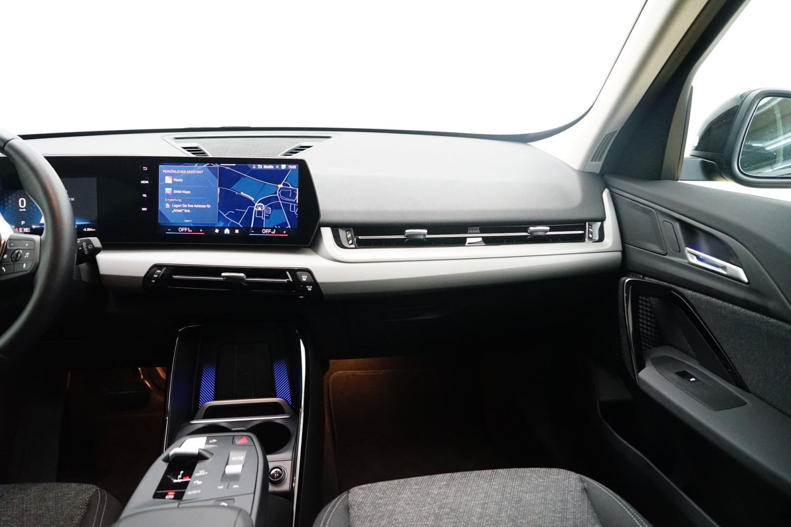 Fahrzeugabbildung BMW iX1 xDrive30 [LED, RFK, SHZ, Anhängerkupplung]