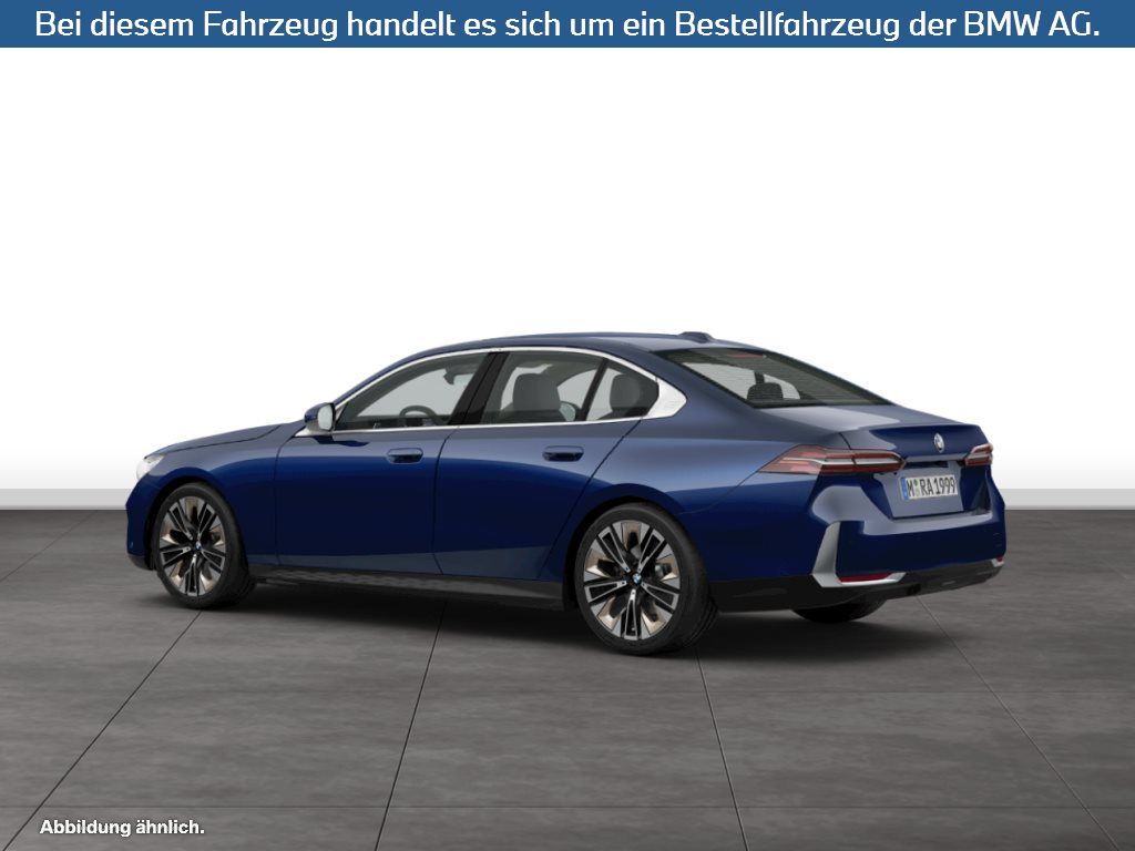 Fahrzeugabbildung BMW 520i Limousine