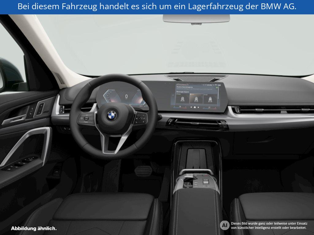 Fahrzeugabbildung BMW X1 sDrive20i