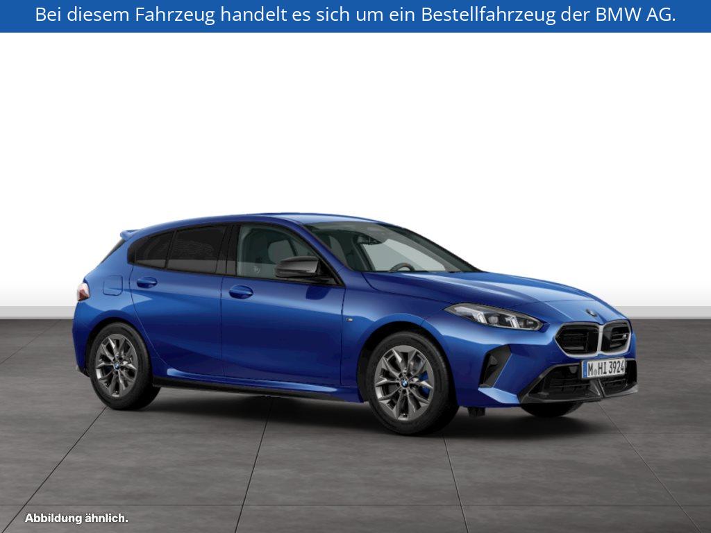 Fahrzeugabbildung BMW M135 xDrive