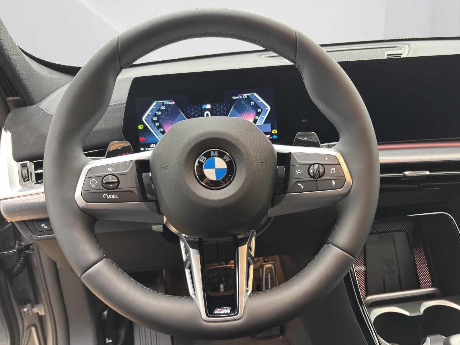 Fahrzeugabbildung BMW X1 sDrive20i [M Sport, AHK, ACC, RFK, 18 LMR]