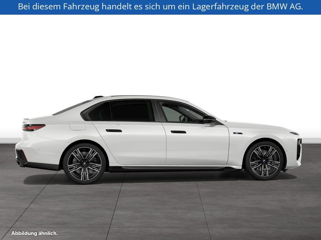 Fahrzeugabbildung BMW M760e xDrive Limousine