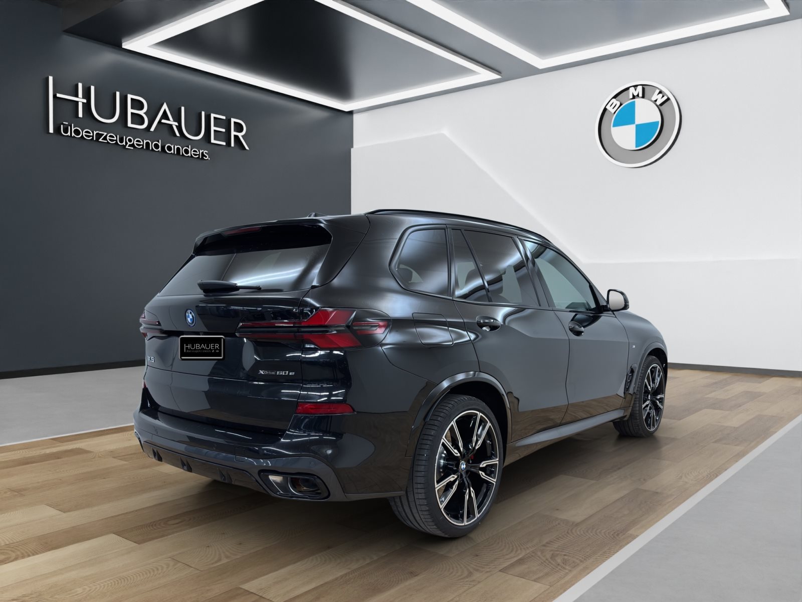 Fahrzeugabbildung BMW X5 xDrive50e [M Sport Pro, HUD, AHK, ACC, 22 LMR]