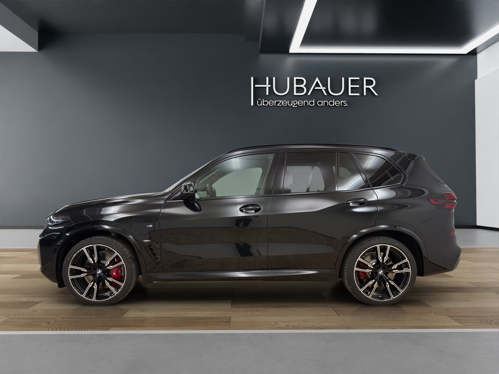 Fahrzeugabbildung BMW X5 xDrive50e [M Sport Pro, HUD, AHK, ACC, 22 LMR]