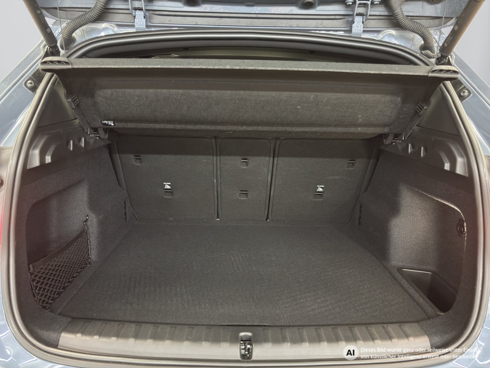 Fahrzeugabbildung BMW X1 sDrive20i [M Sport, LC Prof, HUD, 19 LMR, h&k Sound]