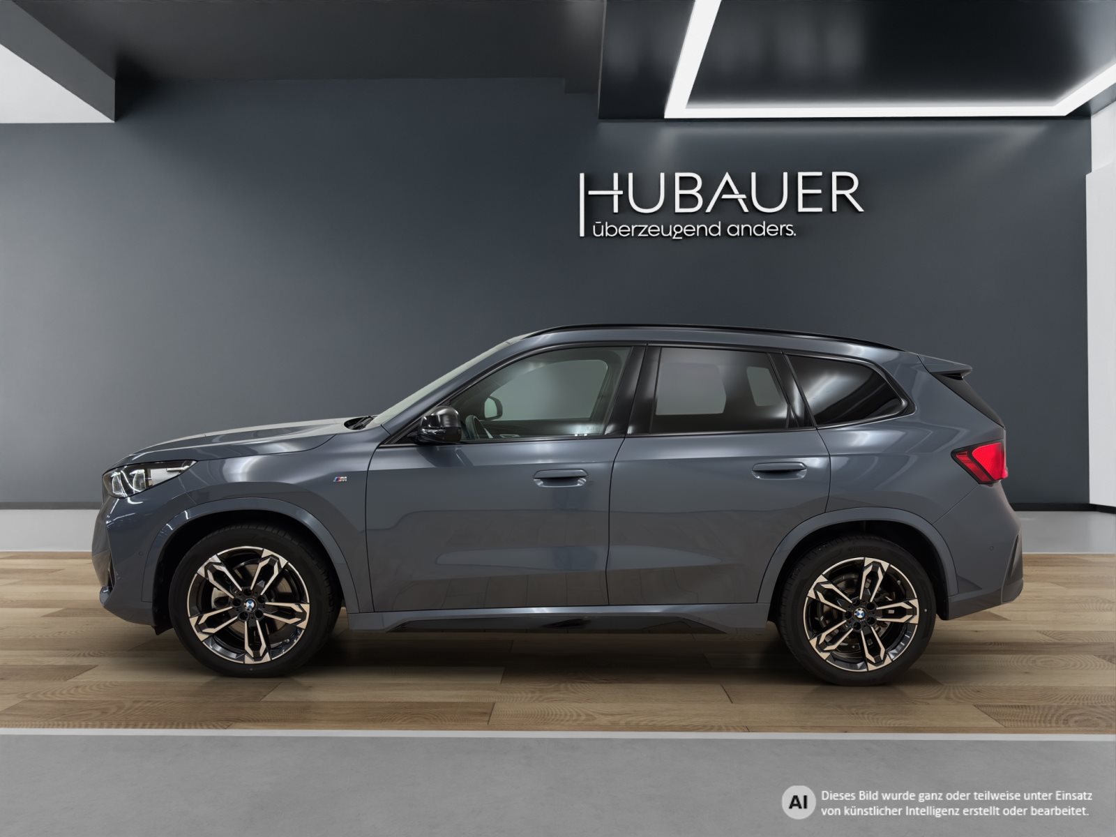 Fahrzeugabbildung BMW X1 sDrive20i [M Sport, LC Prof, HUD, 19 LMR, h&k Sound]