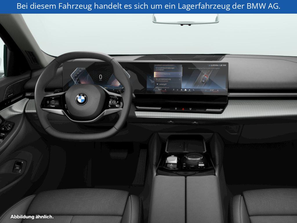 Fahrzeugabbildung BMW 520i Touring