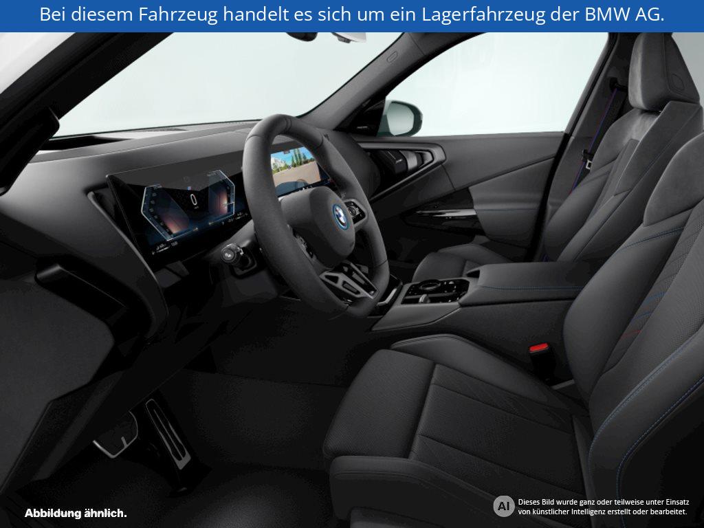 Fahrzeugabbildung BMW X3 30e xDrive