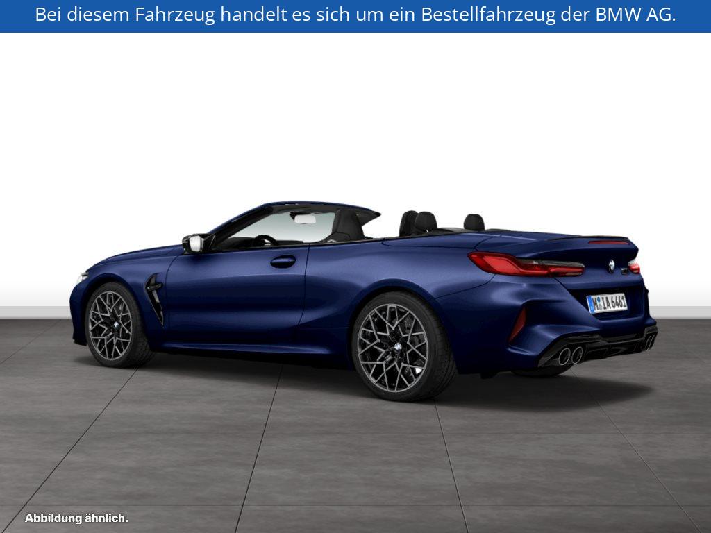 Fahrzeugabbildung BMW M8 Cabrio