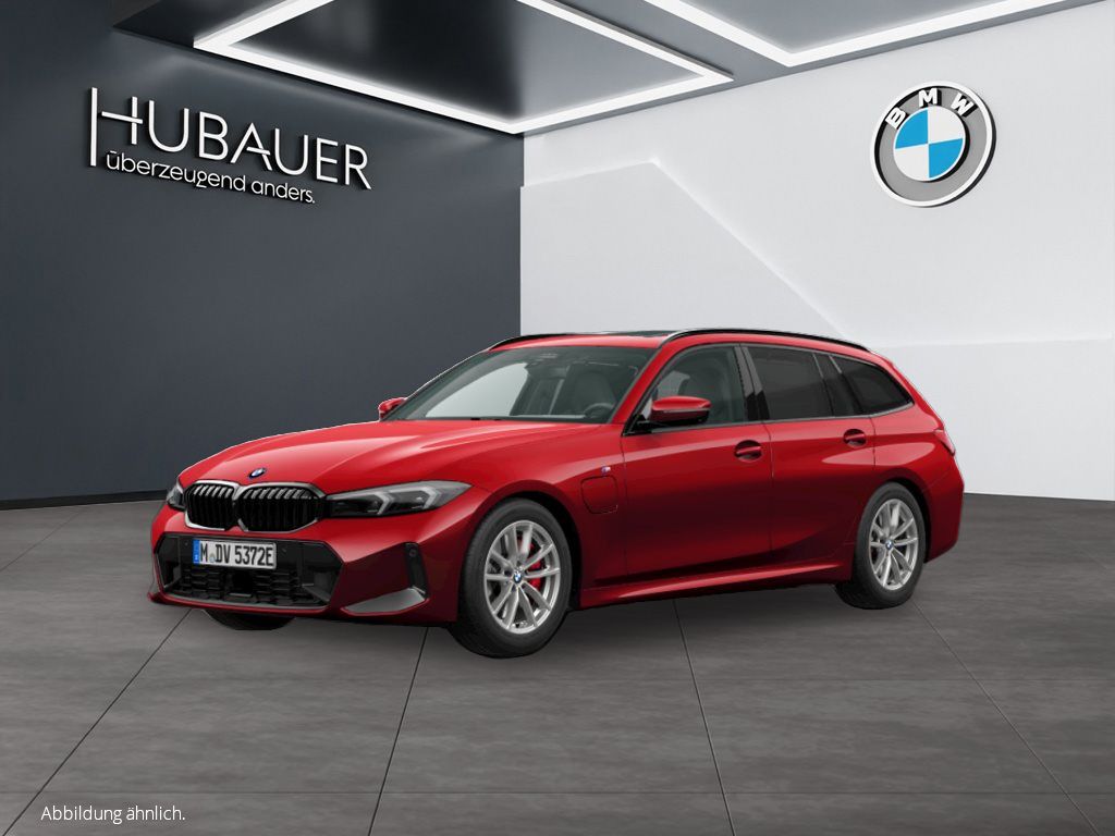 BMW 330e xDrive Touring