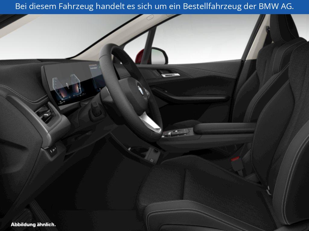 Fahrzeugabbildung BMW 220i Active Tourer