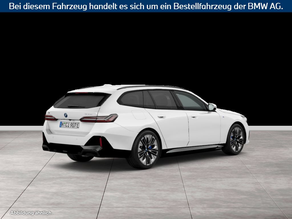 Fahrzeugabbildung BMW 530e xDrive Touring
