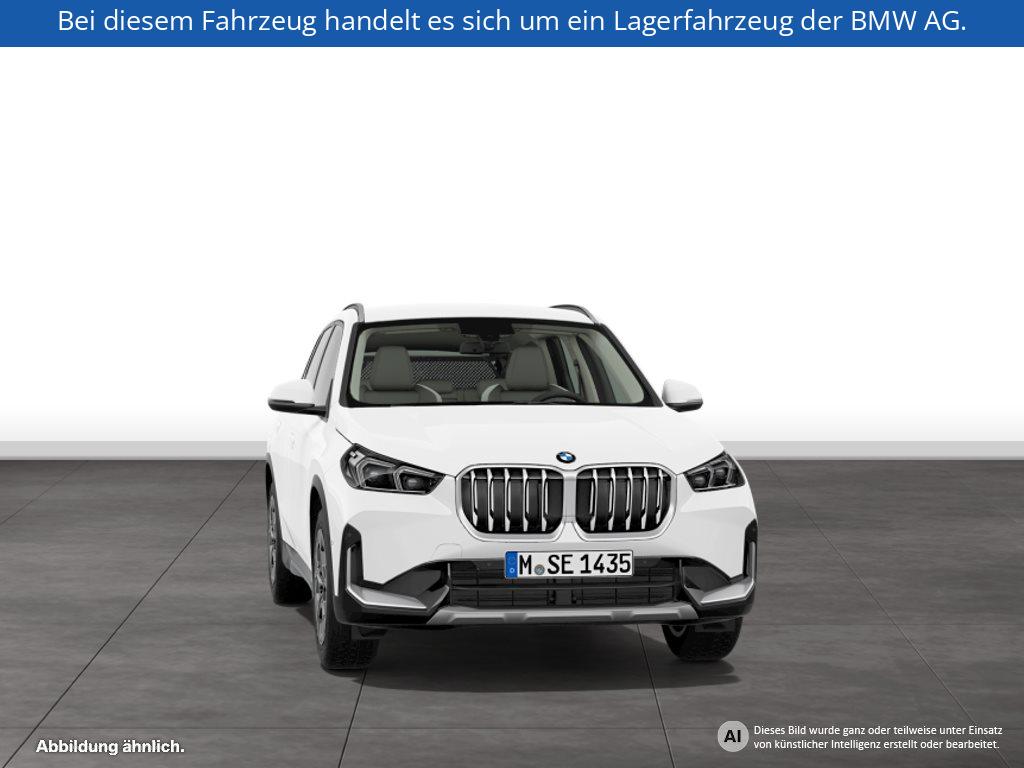 Fahrzeugabbildung BMW X1 sDrive20i