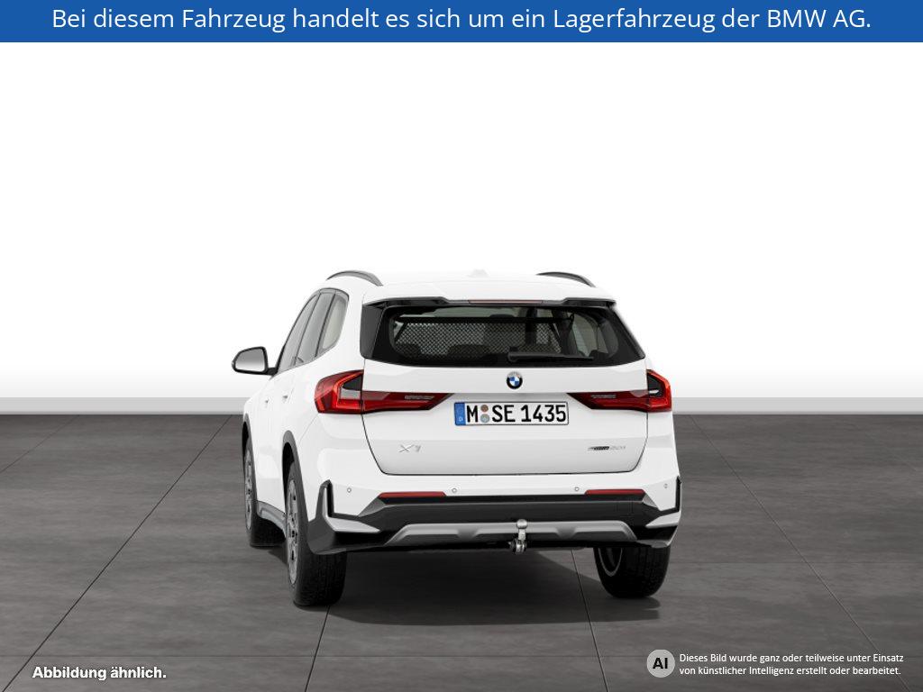 Fahrzeugabbildung BMW X1 sDrive20i