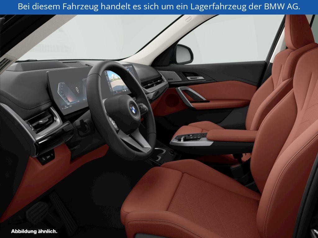 Fahrzeugabbildung BMW X1 sDrive20i