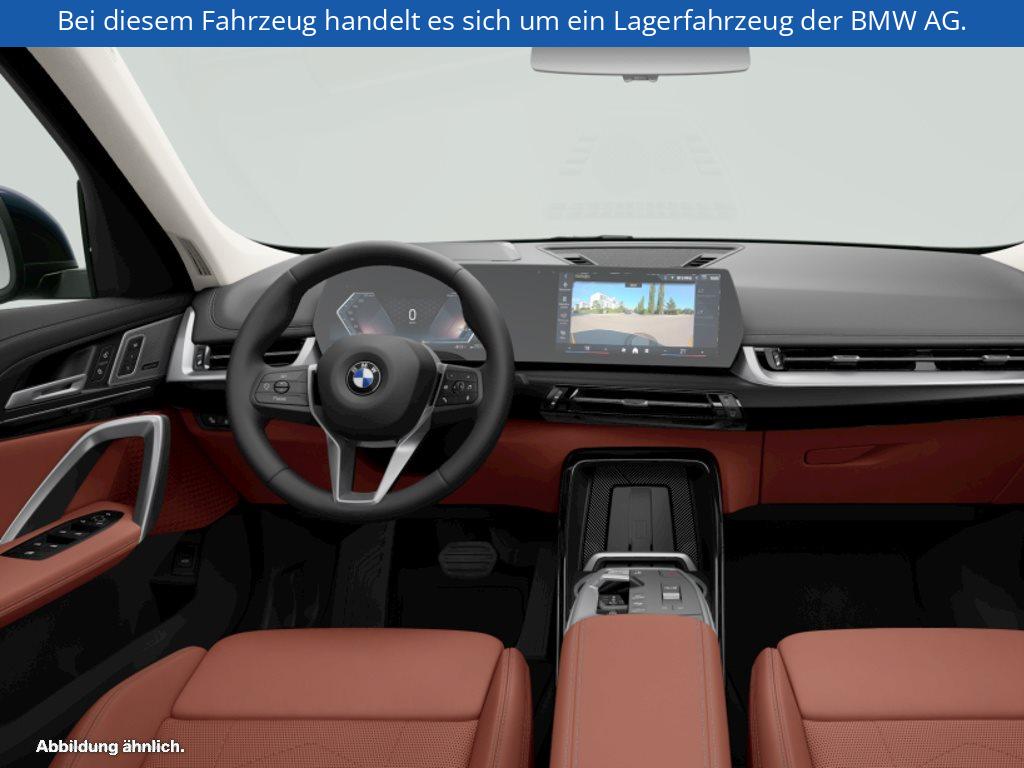 Fahrzeugabbildung BMW X1 sDrive20i