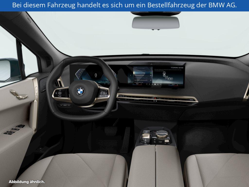 Fahrzeugabbildung BMW iX xDrive45