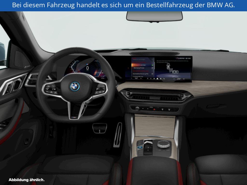 Fahrzeugabbildung BMW i4 xDrive40 Gran Coupé