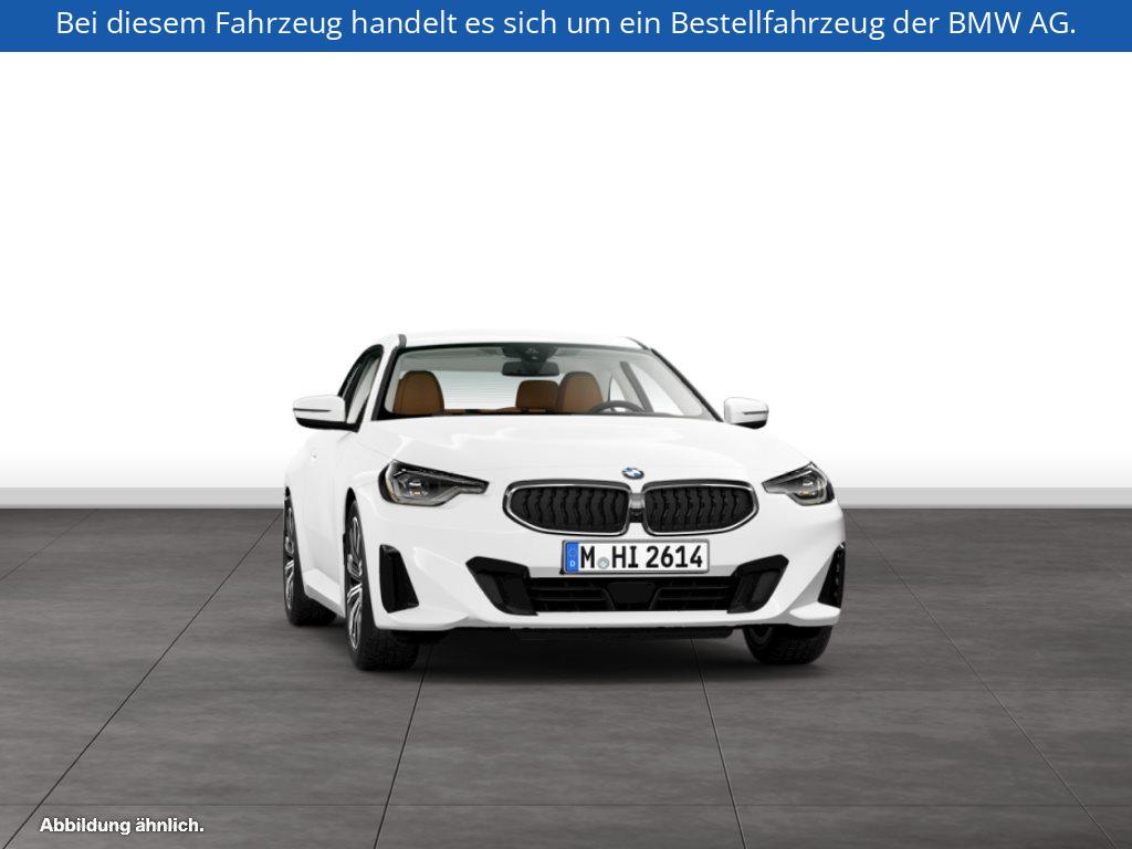 Fahrzeugabbildung BMW 218i Coupé