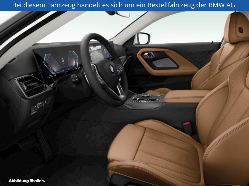 Fahrzeugabbildung BMW 218i Coupé