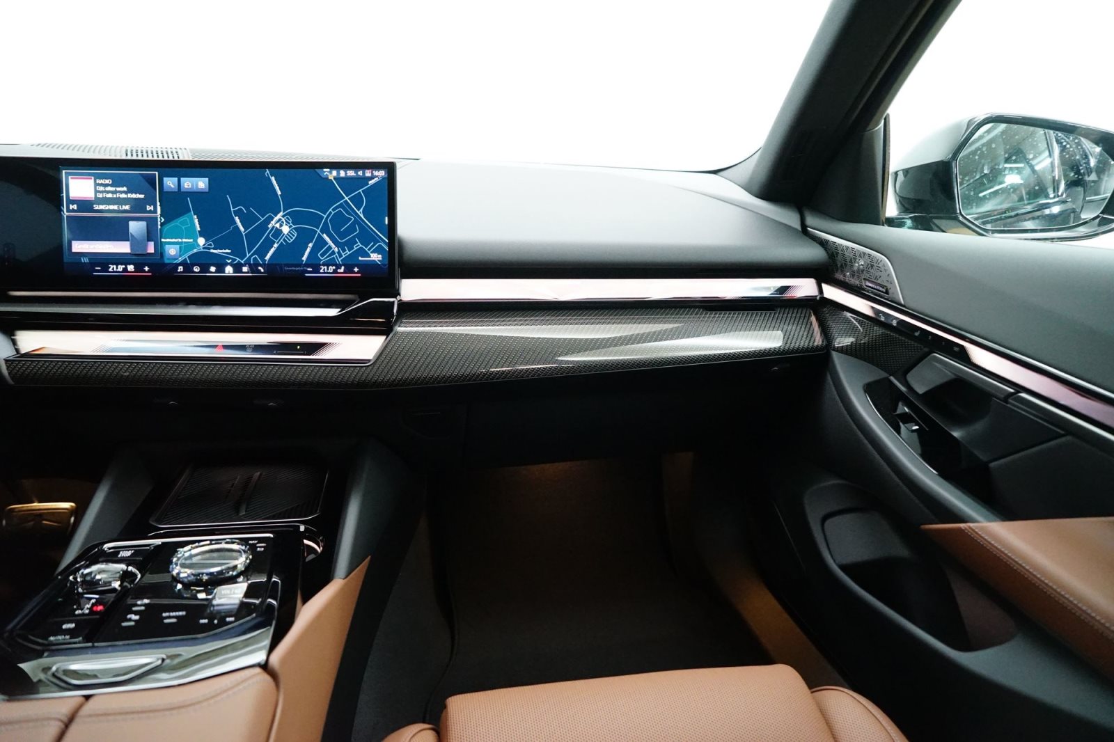 Fahrzeugabbildung BMW 540d xDrive Touring [M Sport, HUD, AHK, ACC, 20 LMR]