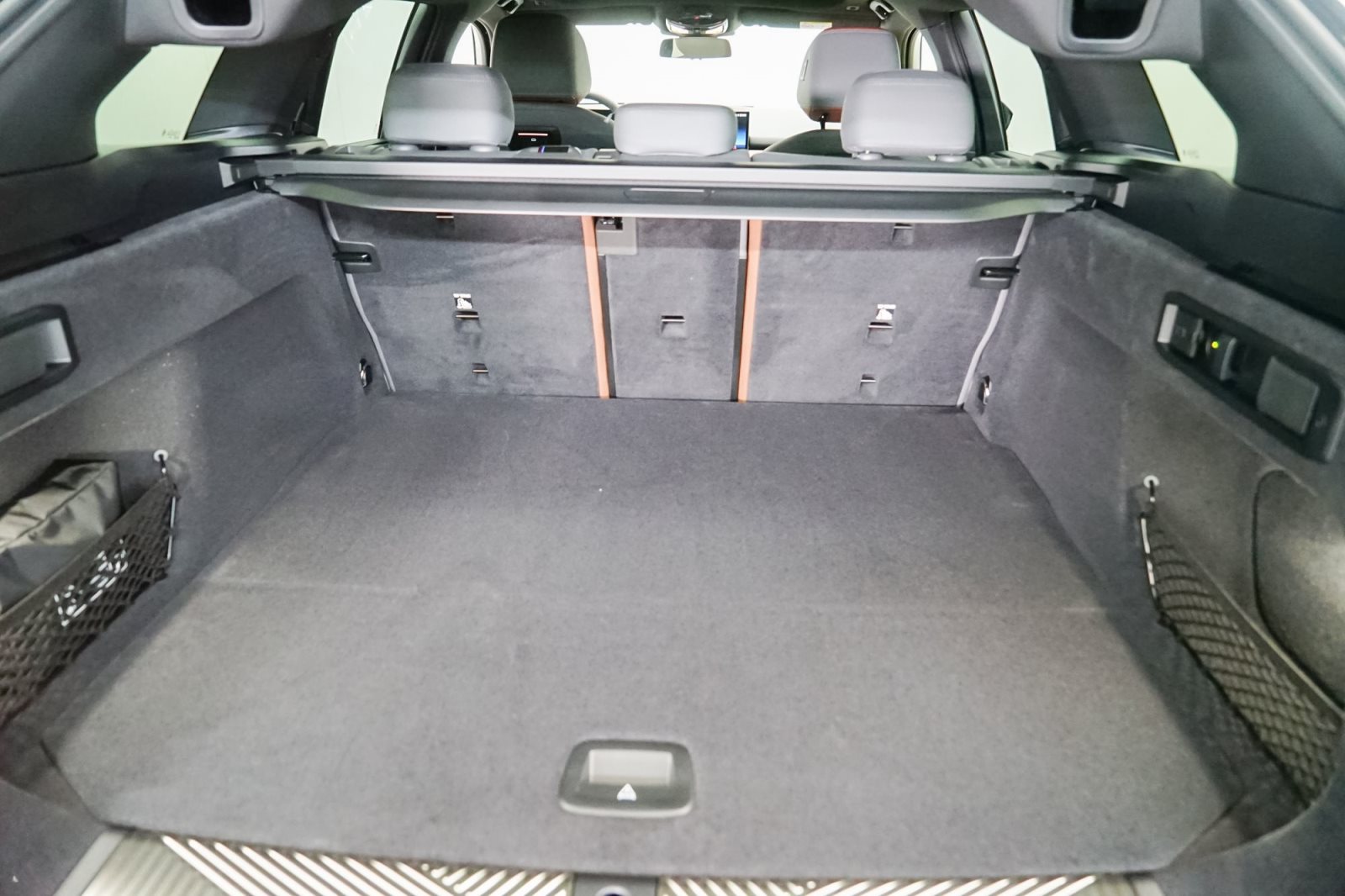 Fahrzeugabbildung BMW 540d xDrive Touring [M Sport, HUD, AHK, ACC, 20 LMR]