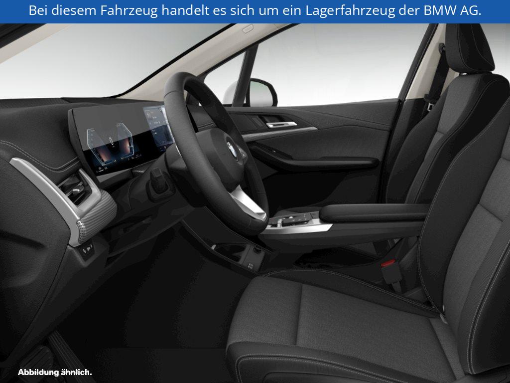 Fahrzeugabbildung BMW 220i Active Tourer