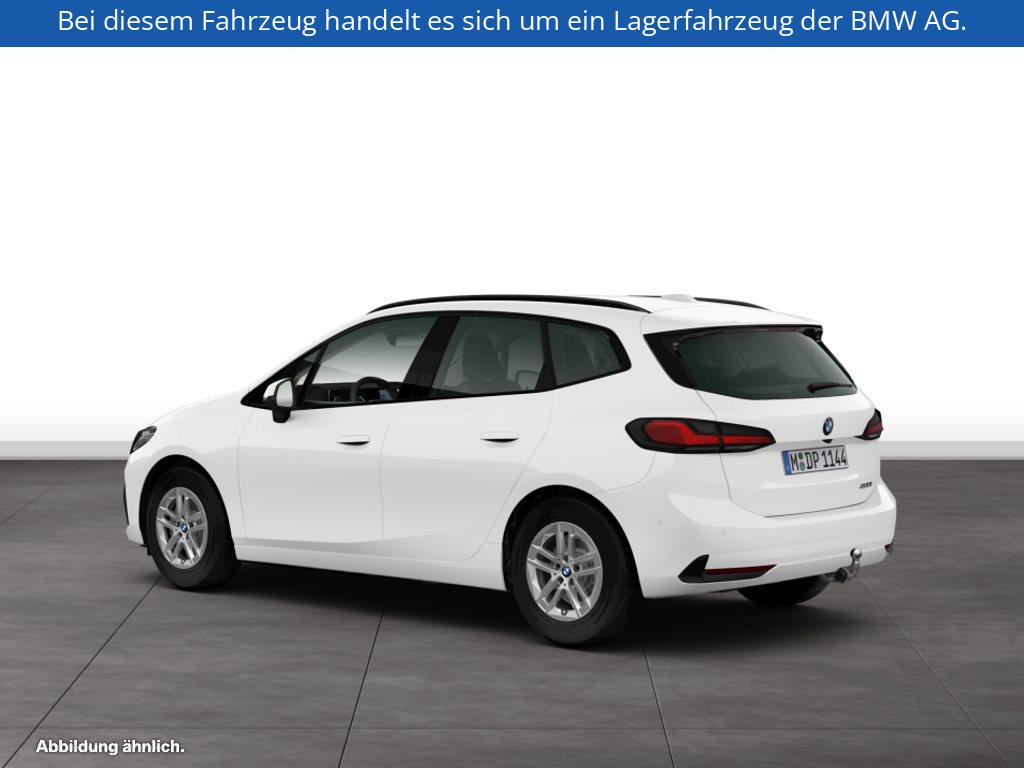 Fahrzeugabbildung BMW 220i Active Tourer