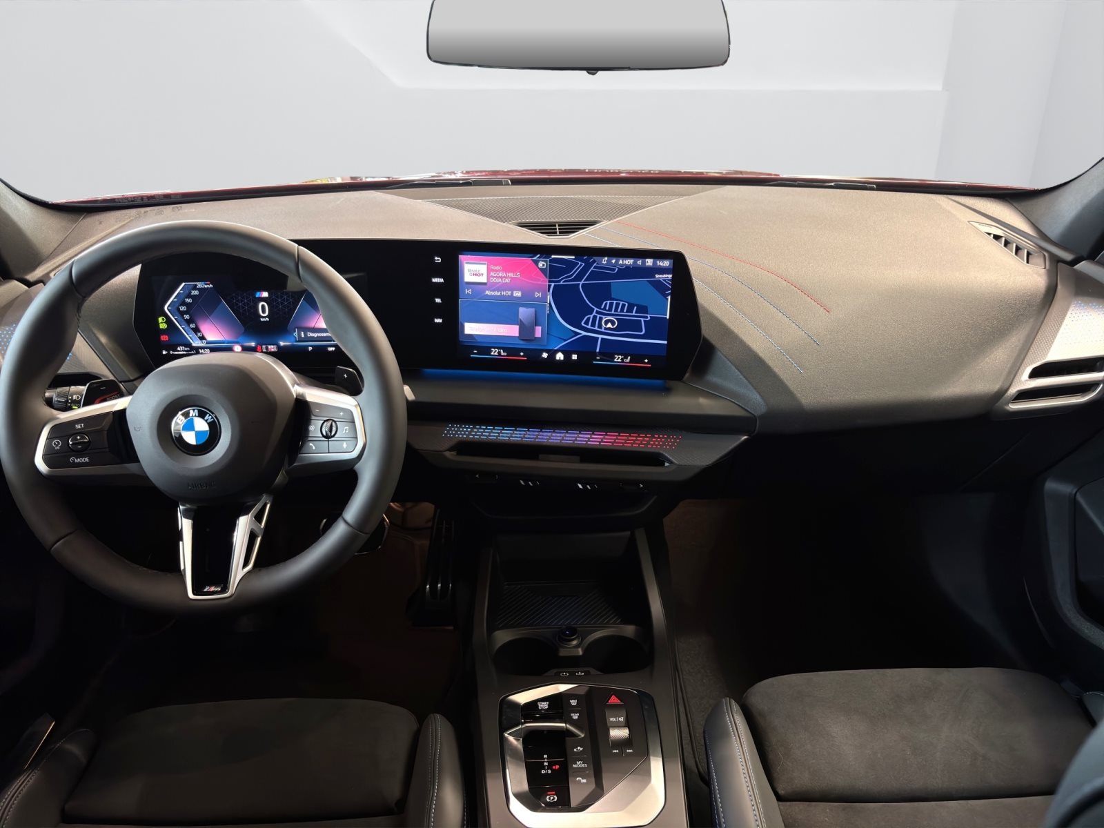 Fahrzeugabbildung BMW 120 [M Sport Pro, Navi, RFK, 19 LMR, SHZ, LED]