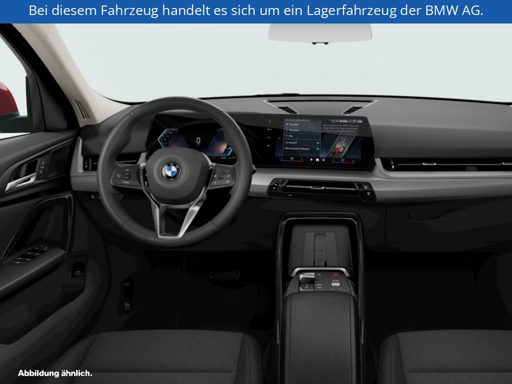 Fahrzeugabbildung BMW X2 sDrive20i
