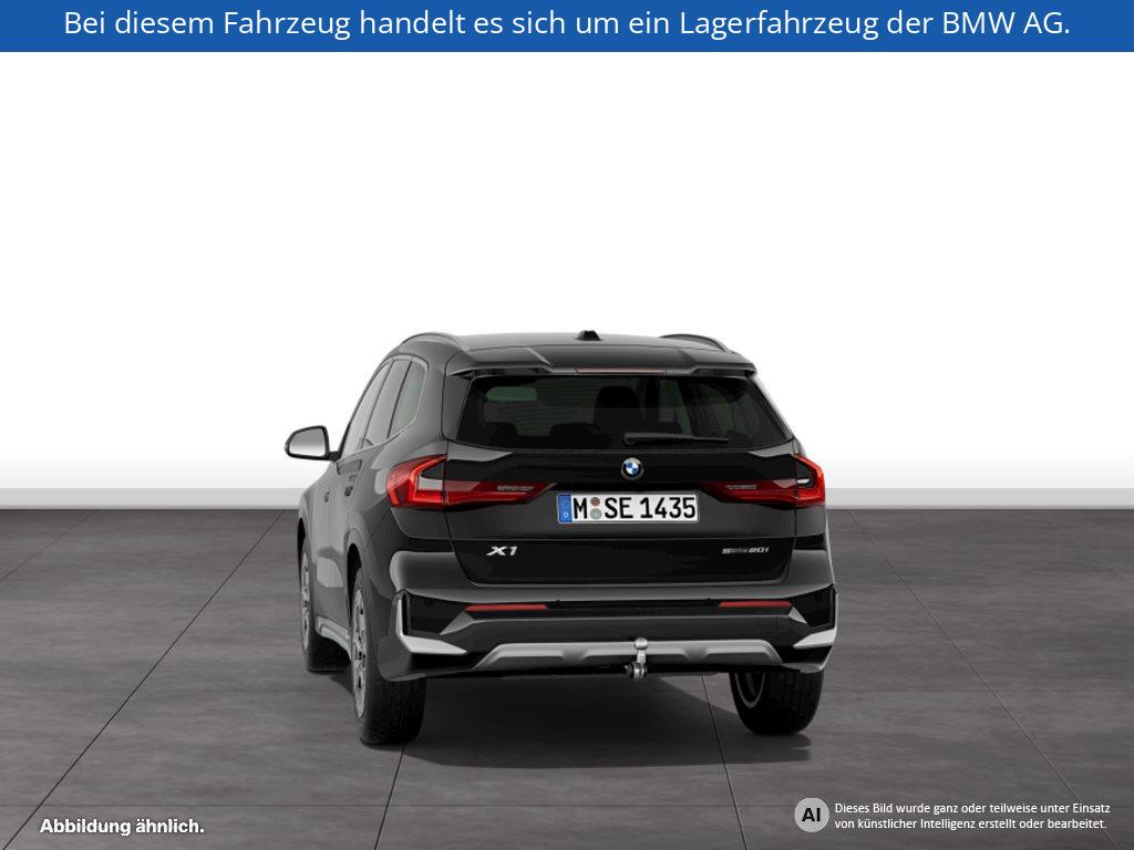 Fahrzeugabbildung BMW X1 sDrive20i
