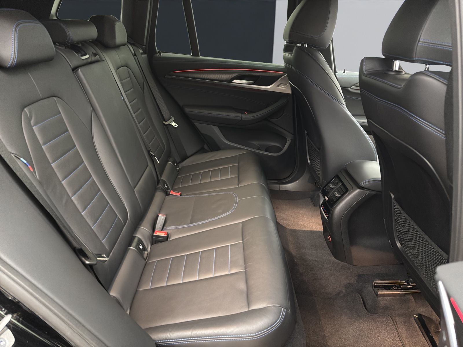 Fahrzeugabbildung BMW X3 xDrive30d [M Sport, Laser, Pano, AHK, RFK]