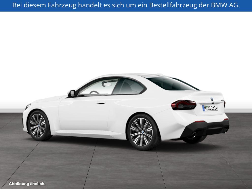 Fahrzeugabbildung BMW 218i Coupé