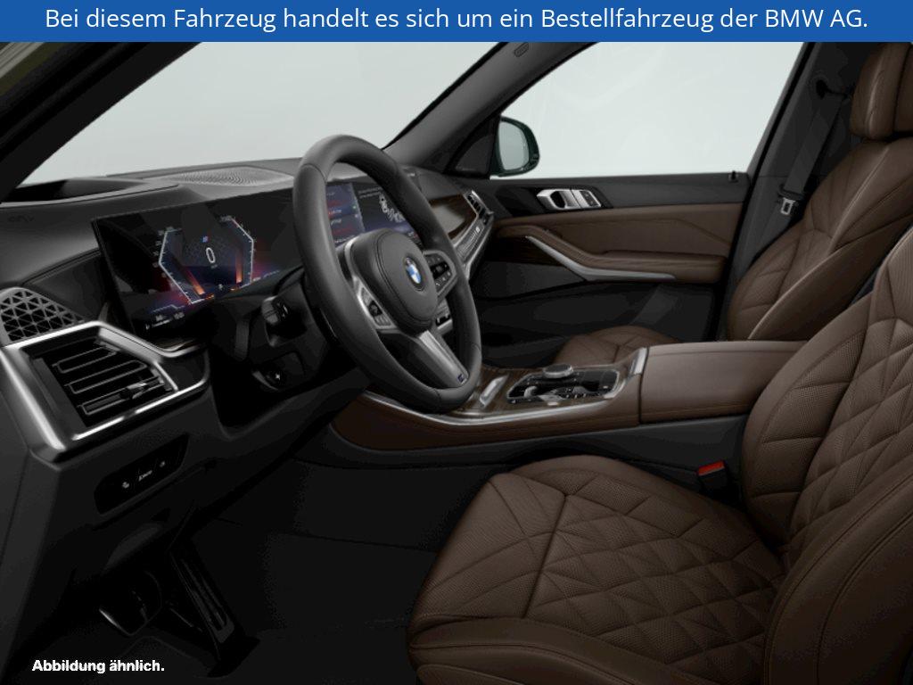 Fahrzeugabbildung BMW X5 xDrive30d