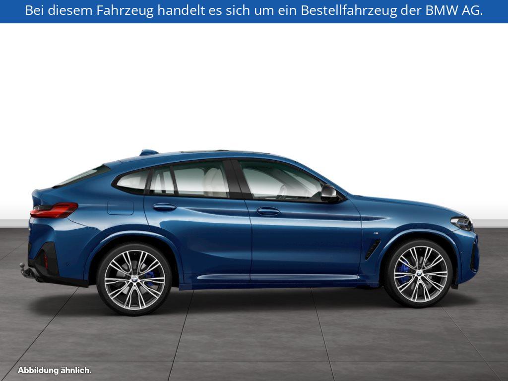 Fahrzeugabbildung BMW X4 M40i